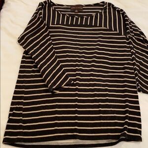 Dana Buchman Black and Tan top